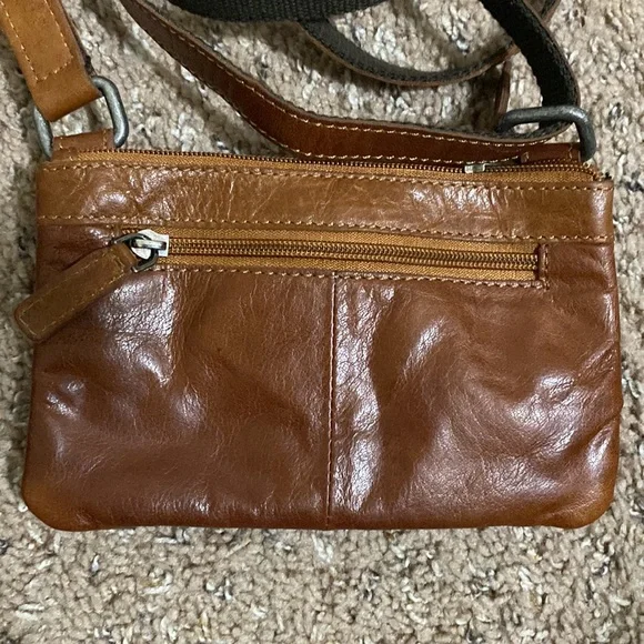 Jack Georges leather crossbody - Picture 9 of 12